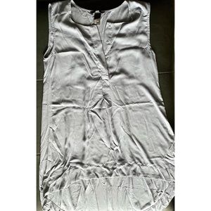 High & Low Sleeveless Top